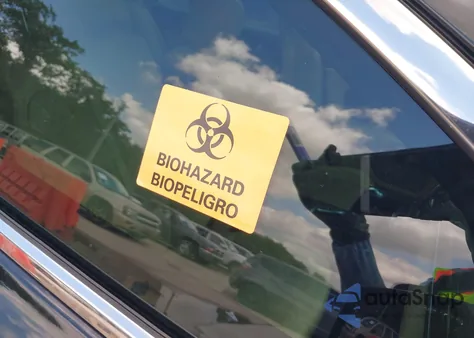 2015 Lincoln Mks z USA, uszkodzony, nr VIN 1LNHL9DK3FG608830